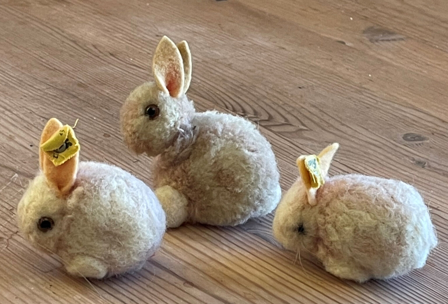 Old Teddy Bear Shop – Old & Vintage Teddy Bears & Friends